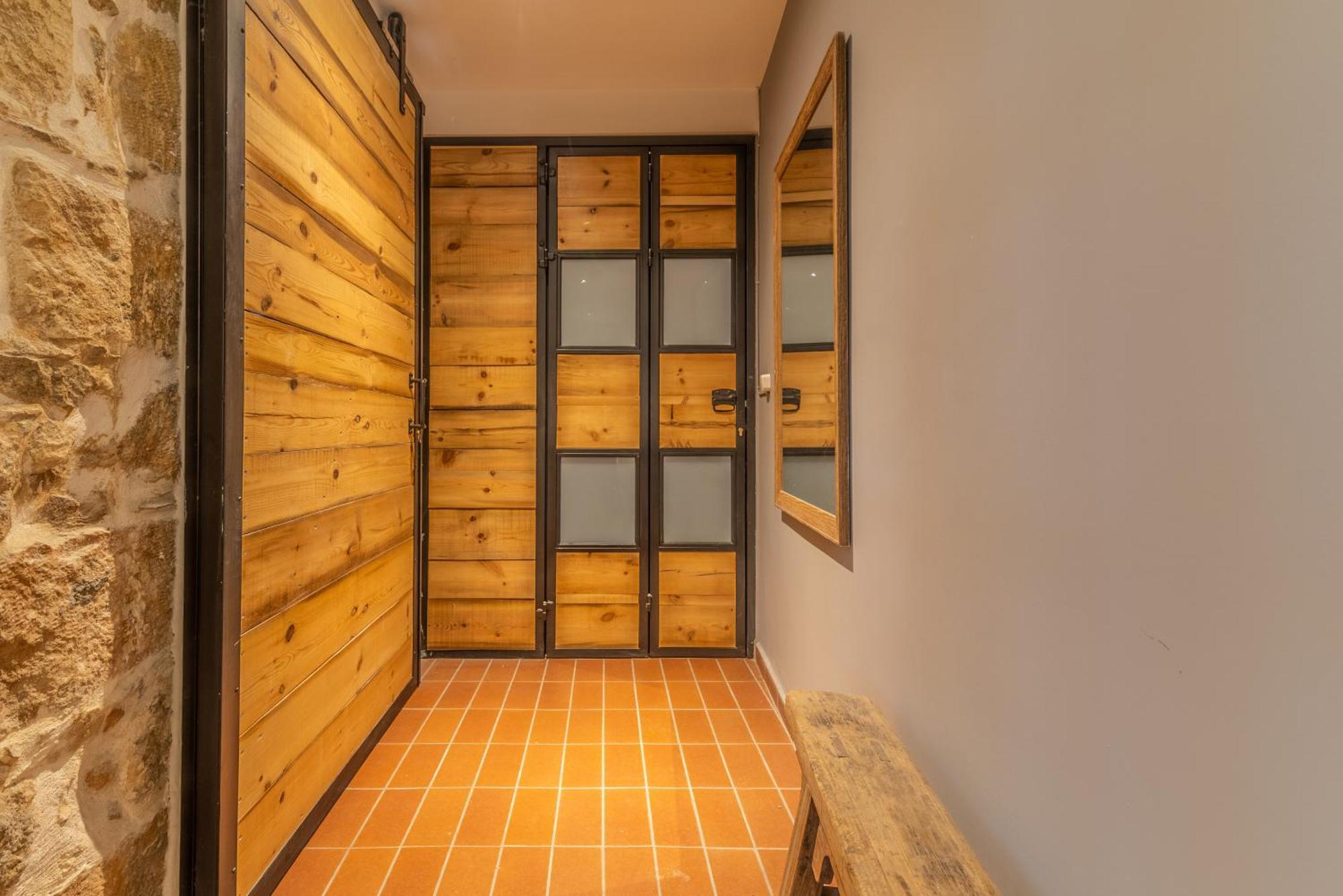 City Loft Near The Airport With Seaview كاندية المظهر الخارجي الصورة