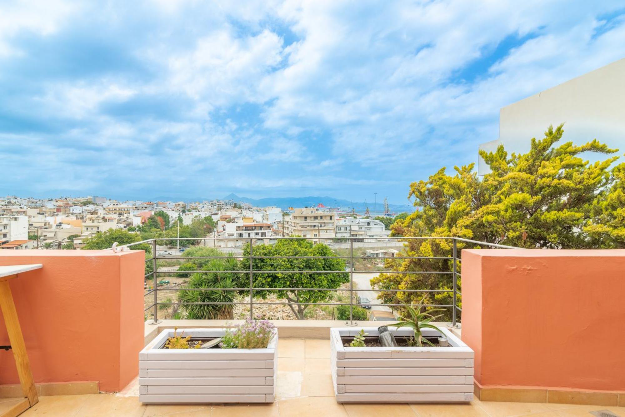 City Loft Near The Airport With Seaview كاندية المظهر الخارجي الصورة